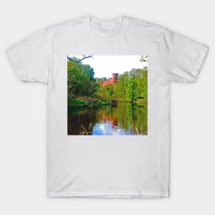 Bothwell Castle illustration T-Shirt